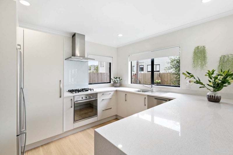 2/25 Campbell Road, One Tree Hill, Auckland - Carousel 14