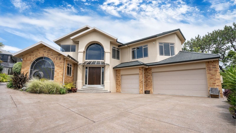 7 Sunset Close, Western Heights, Hamilton - Carousel 1