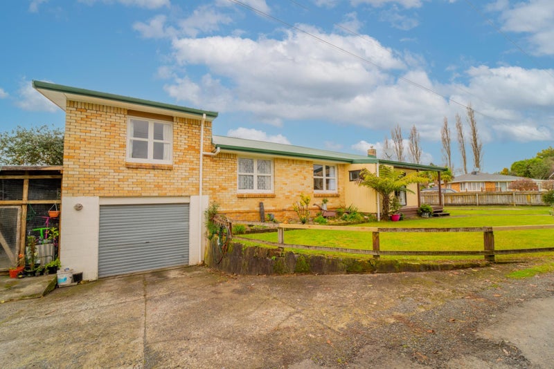 29 Greta Street, Glenview, Hamilton - Carousel 10