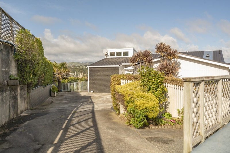 73 Pope Street, Camborne, Porirua - Carousel 10