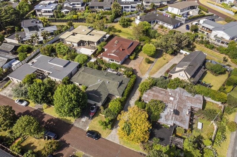 5 Ganymede Place, Half Moon Bay, Auckland - Carousel 25