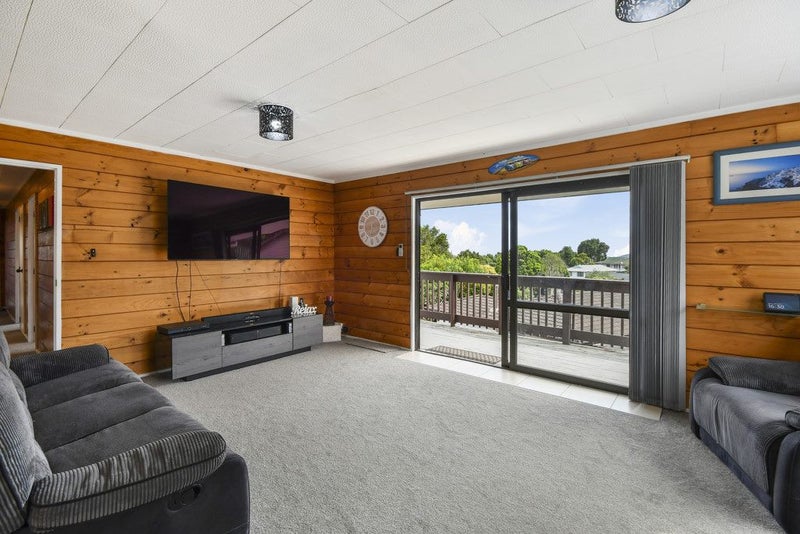 18 Flamingo Court, Goodwood Heights, Auckland - Carousel 30