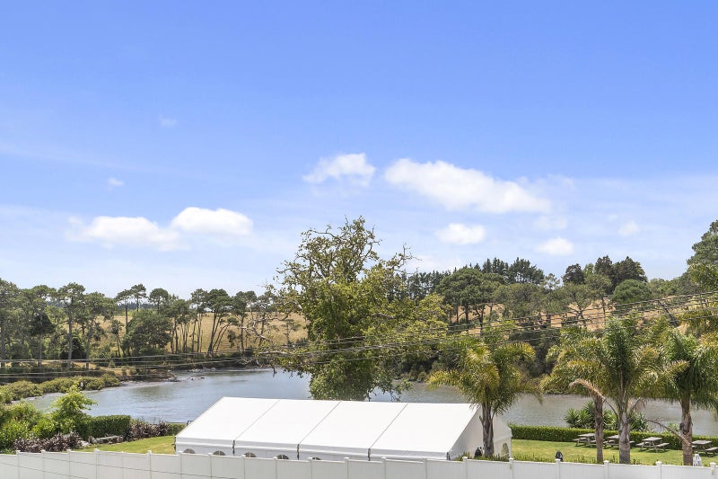 61 Queen Street, Riverhead, Riverhead - Carousel 2