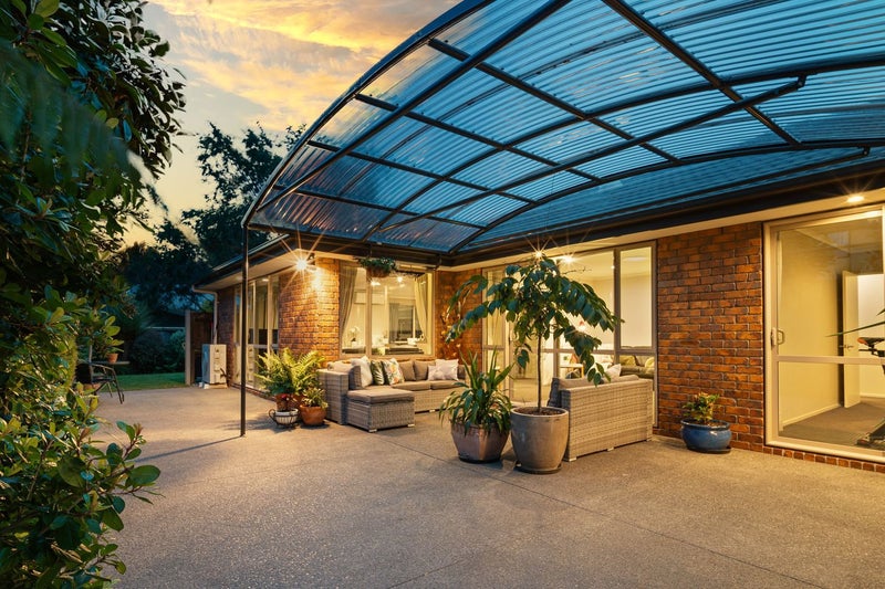 8 Hoihere Place, Parklands, Christchurch - Carousel 2