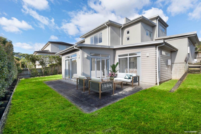 18 Oak View Terrace, Schnapper Rock, Auckland - Carousel 1