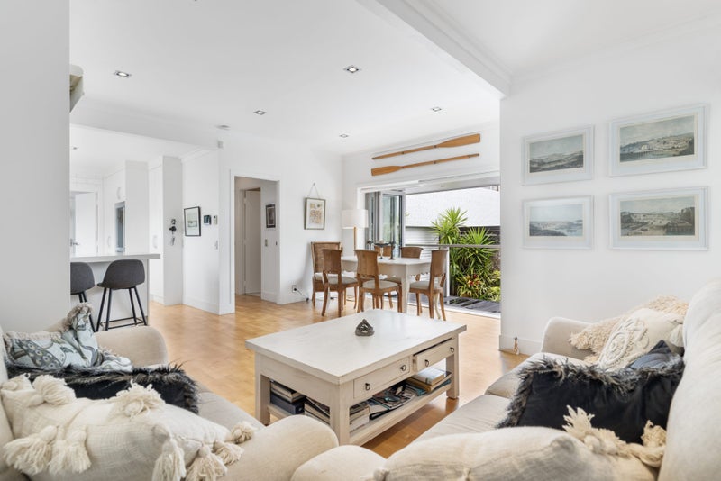 4/15 Tagalad Road, Mission Bay, Auckland - Carousel 10