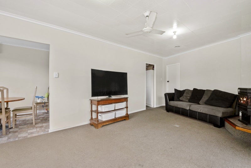 28 Joanne Crescent, Pukehangi, Rotorua - Carousel 2