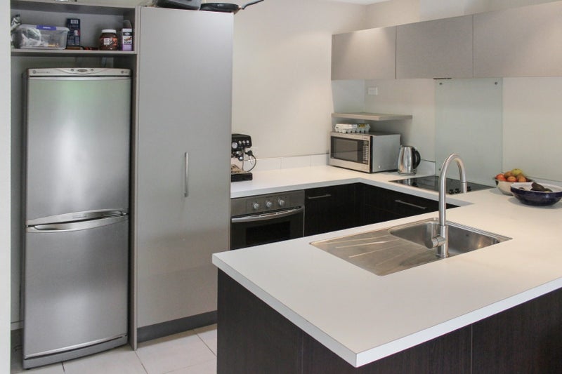 2/107 Deans Avenue, Riccarton, Christchurch - Carousel 2