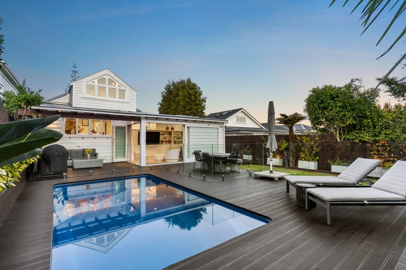 19 Bayfield Road, Ponsonby, Auckland - Carousel 2