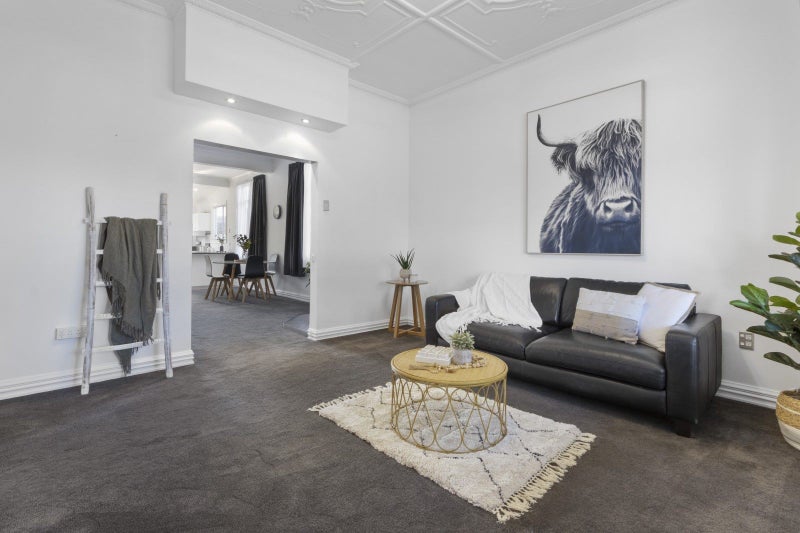 130 Victoria Road, Saint Kilda, Dunedin - Carousel 1