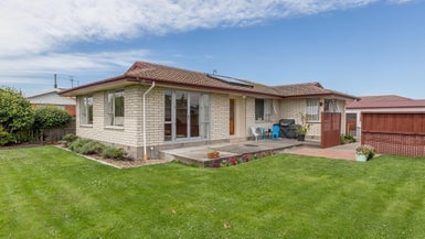 98 Brynley Street, Hornby, Christchurch - Carousel 1