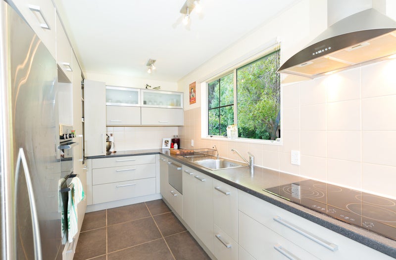 15 Guadeloupe Crescent, Grenada Village, Wellington - Carousel 2