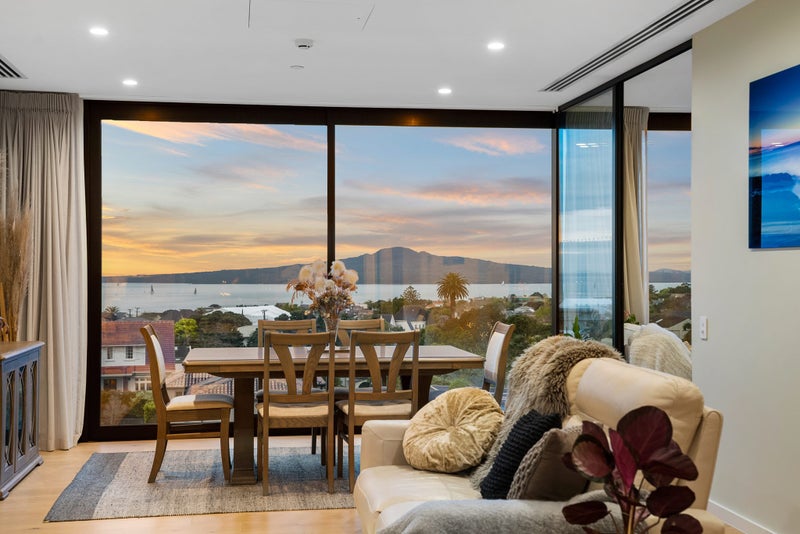 404/236 Kepa Road, Mission Bay, Auckland - Carousel 1