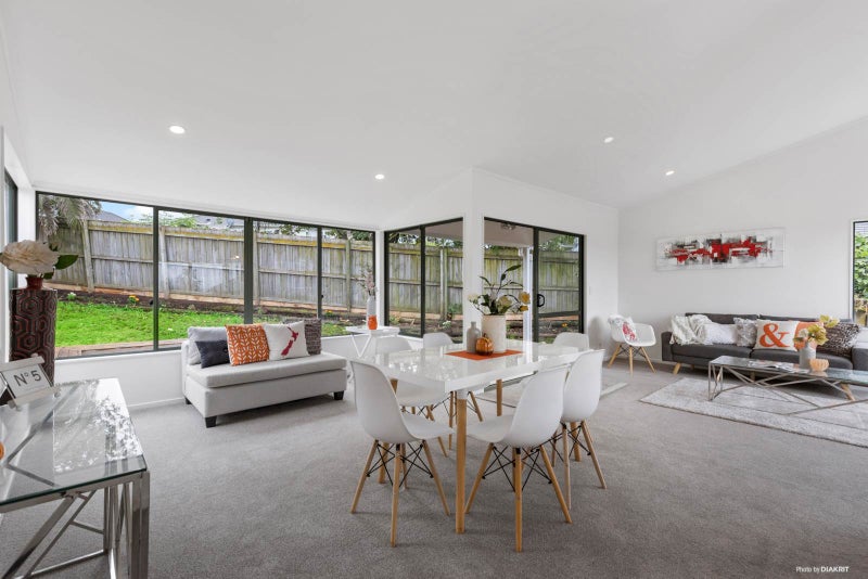 9A McCulloch Road, Panmure, Auckland - Carousel 2