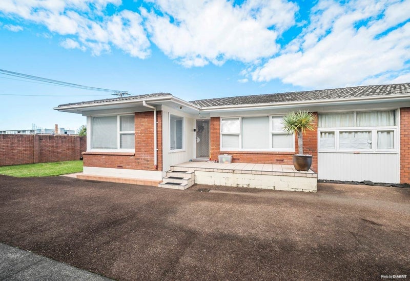 1/65 Killarney Street, Takapuna, Auckland - Carousel 2