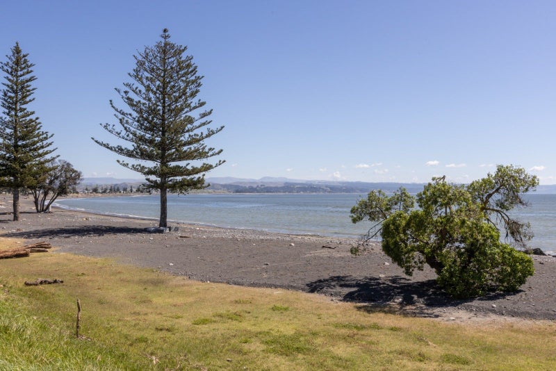 4/32 Charles Street, Westshore, Napier - Carousel 19