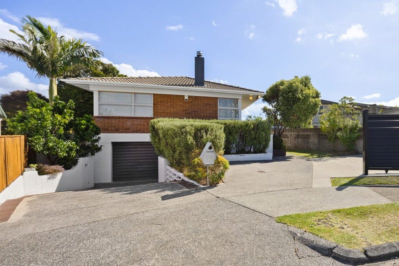 29 Jade Avenue, Pakuranga Heights, Auckland - Carousel 2