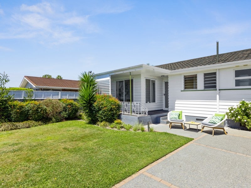 711 Ballantyne Street, Frimley, Hastings - Carousel 1