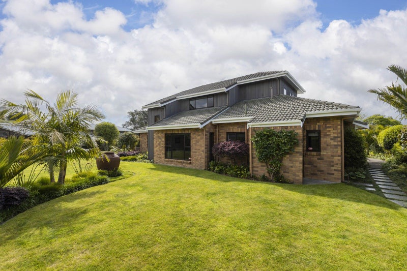 63A Karina Road, Merrilands, New Plymouth - Carousel 2