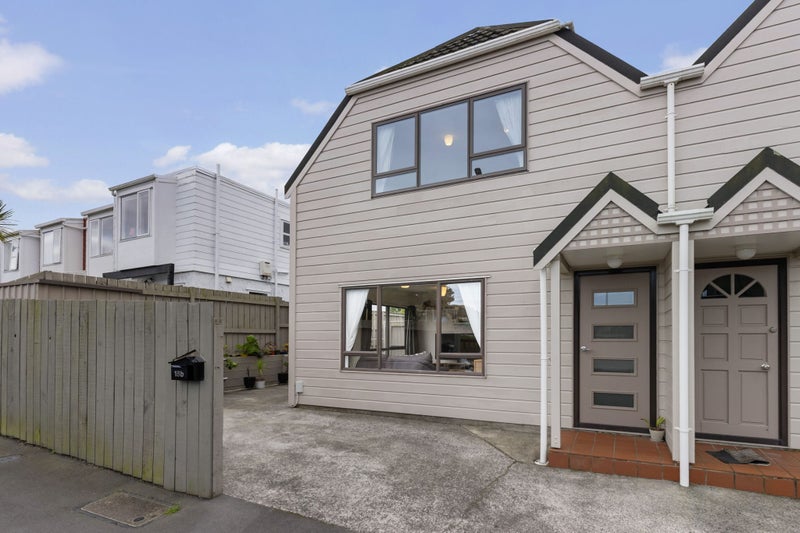 18B Frankmoore Ave, Johnsonville, Wellington - Carousel 1