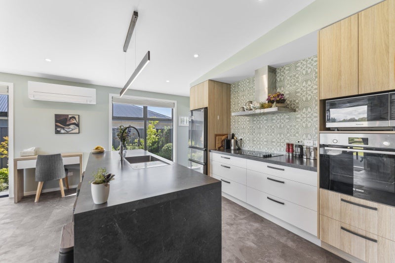 1 Clydesdale Drive, Holmes Hill, Oamaru - Carousel 2