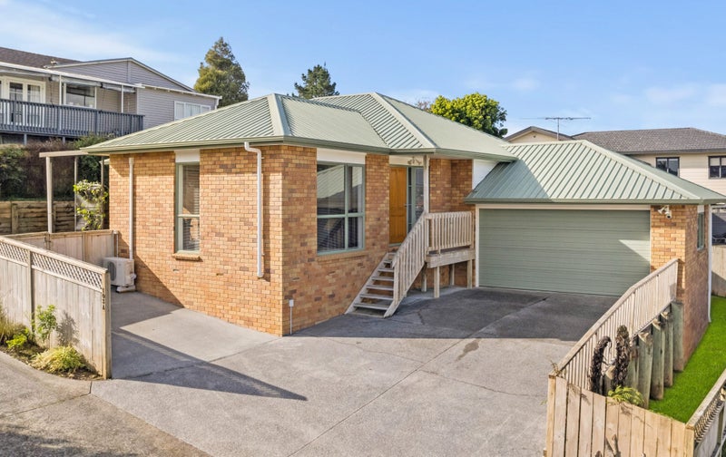 103A Royal Road, Massey, Auckland - Carousel 1