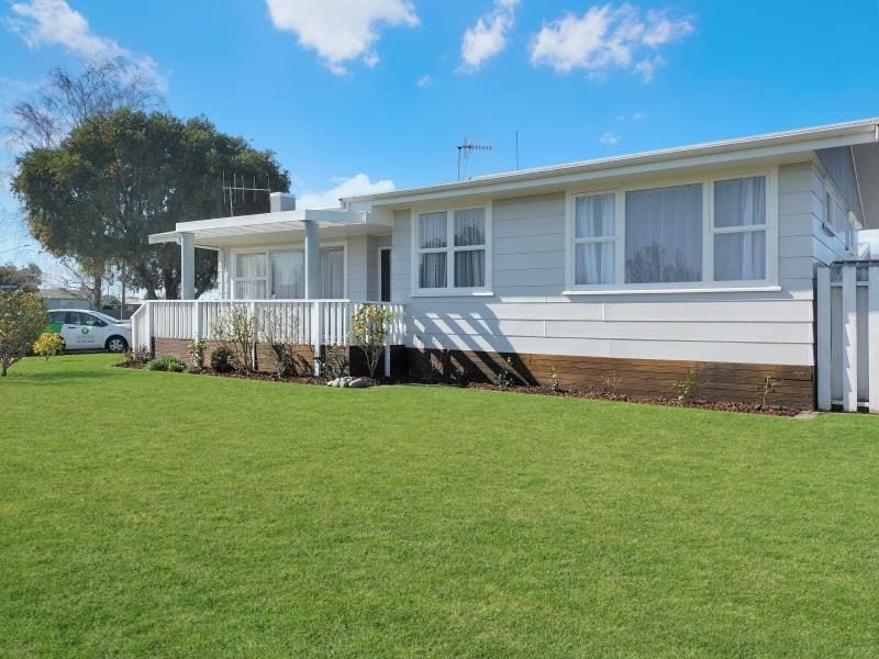 147 Westminster Avenue, Tamatea, Napier - Carousel 2