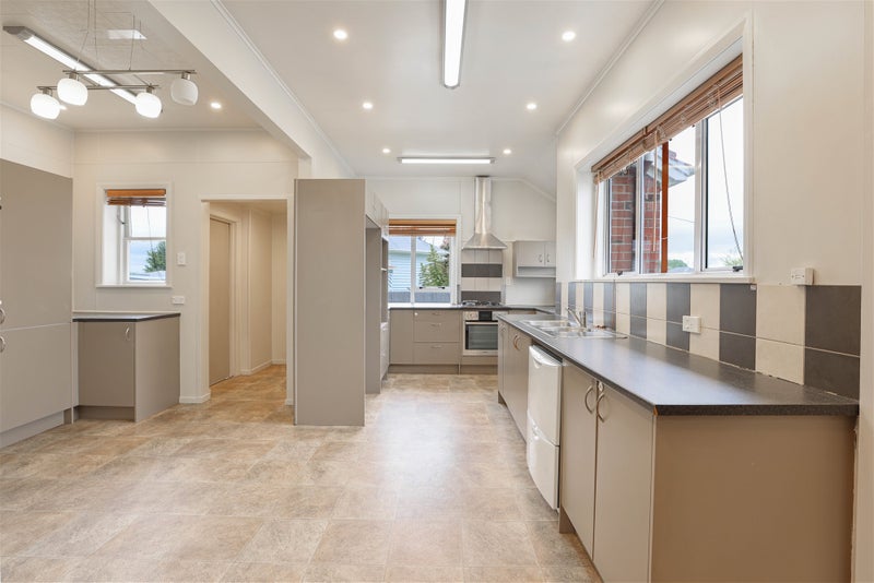27 Beach Road, Hampstead, Ashburton - Carousel 2