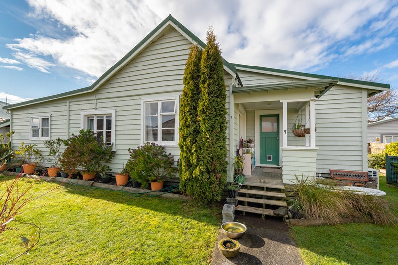 579C Fergusson Drive, Trentham, Upper Hutt - Carousel 1