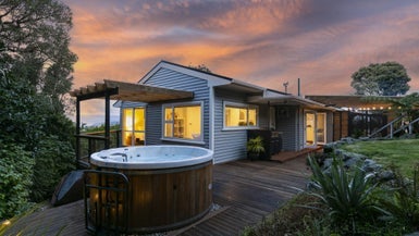 66 Heke Street, Ngaio, Wellington - Carousel 1