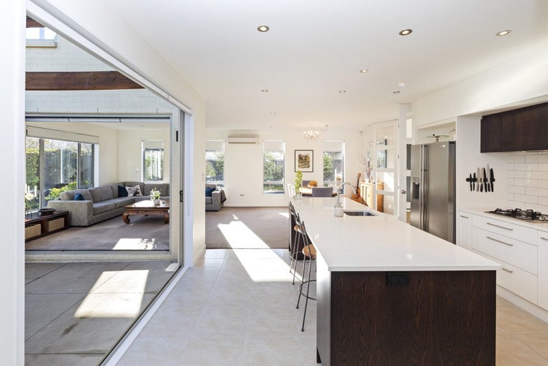 134 Hussey Road, Northwood, Christchurch - Carousel 1