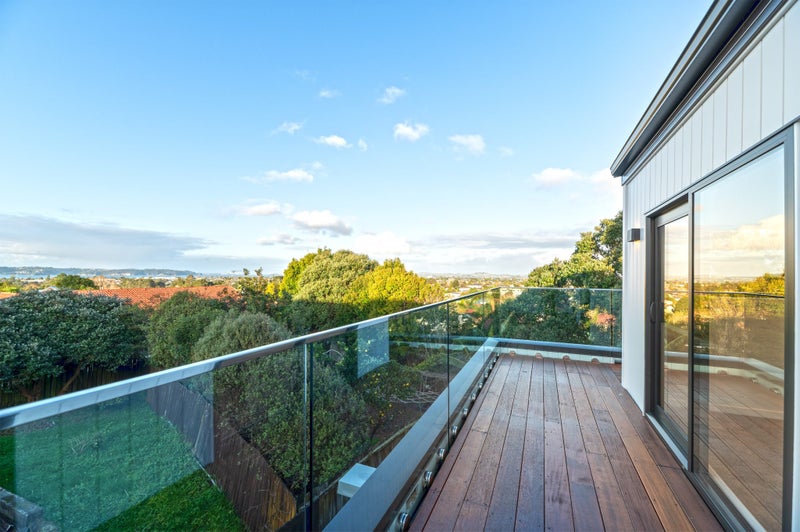 243A Royal Road, Massey, Auckland - Carousel 1