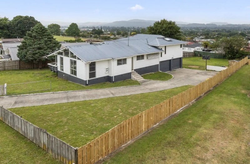 63 Turner Drive, Western Heights, Rotorua - Carousel 1