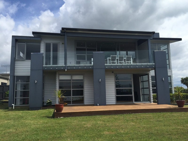 132 Beachlands Road, Beachlands, Auckland - Carousel 1