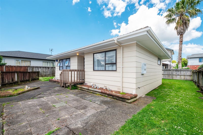 2/73 Tabitha Crescent, Henderson, Auckland - Carousel 2