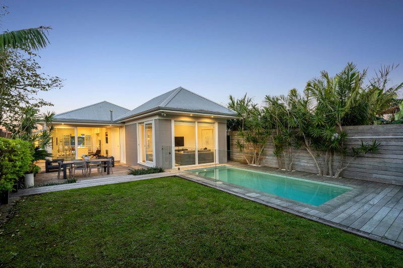 12 Dryden Street, Grey Lynn, Auckland - Carousel 1