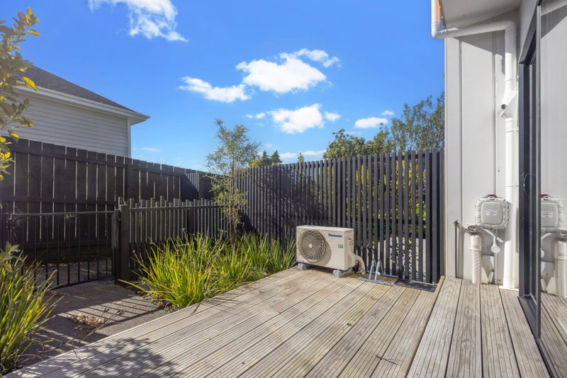 329E Rangatira Road, Beach Haven, Auckland - Carousel 2