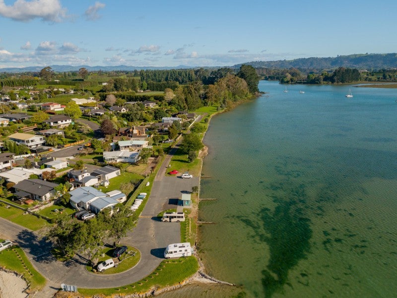 39 MATAHIWI ROAD, Whakamarama, Gisborne - Carousel 21