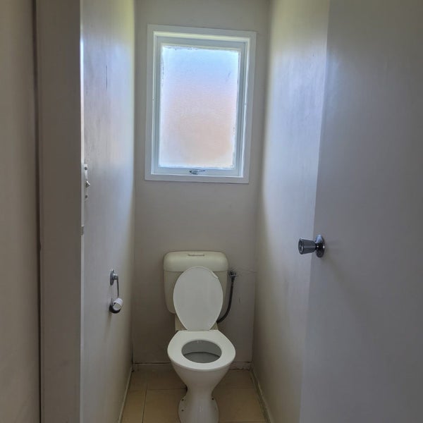 15 Craigbank Avenue, New Lynn, Auckland - Carousel 15