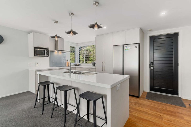 5 Seager Lane, Hillmorton, Christchurch - Carousel 2