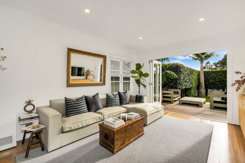 40 Saltaire Street, Avondale, Auckland - Carousel 2