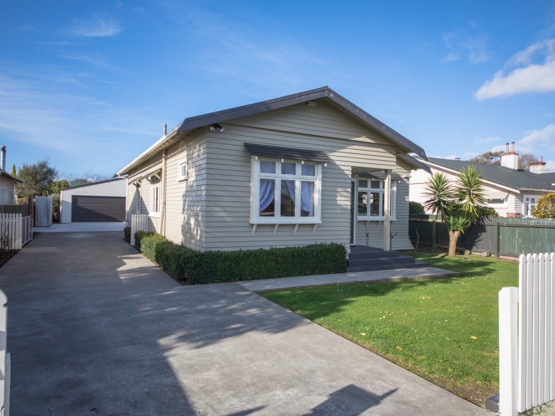 27 Shamrock Street, Takaro, Palmerston North - Carousel 1
