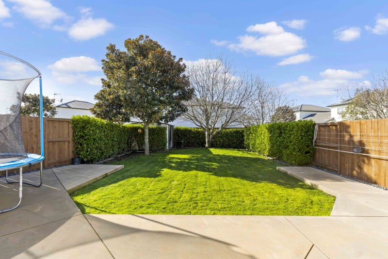 4 Rene Way, Huntington, Hamilton - Carousel 1