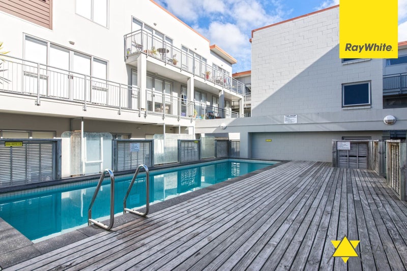 233/287 Onehunga Mall, Onehunga, Auckland - Carousel 2