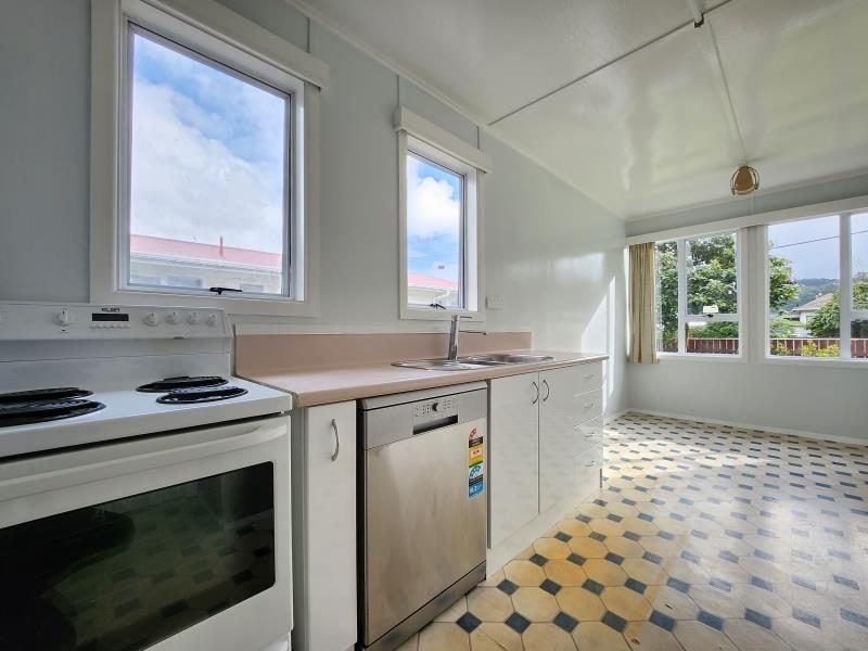 17 Burcham Street, Taita, Lower Hutt - Carousel 2