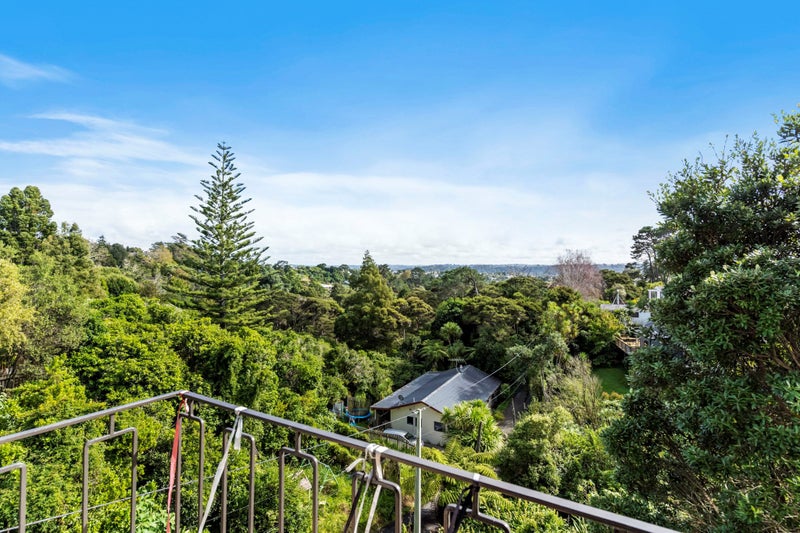 2/27 Rangatira Road, Birkdale, Auckland - Carousel 2