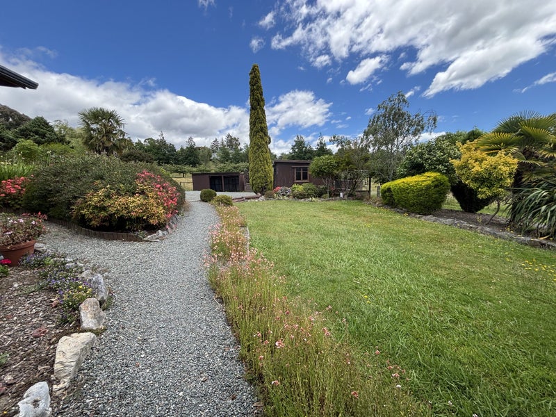 77 Hoddy Road, Redwood Valley, Richmond - Carousel 2