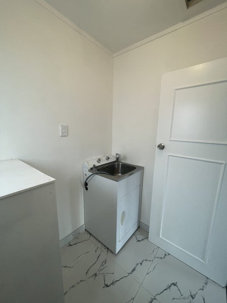 1/33 Reid Road, New Lynn, Auckland - Carousel 10
