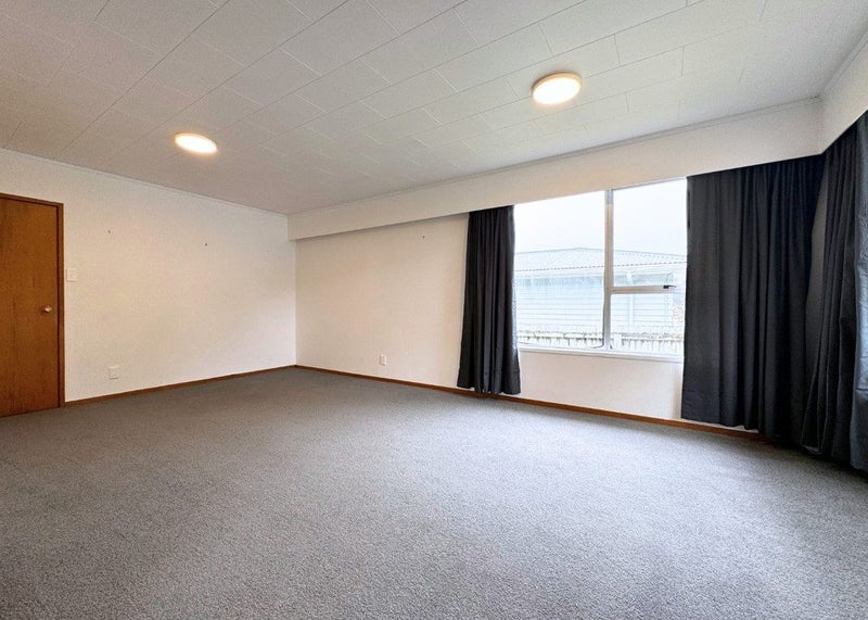 94 Ferry Parade, Herald Island, Auckland - Carousel 2