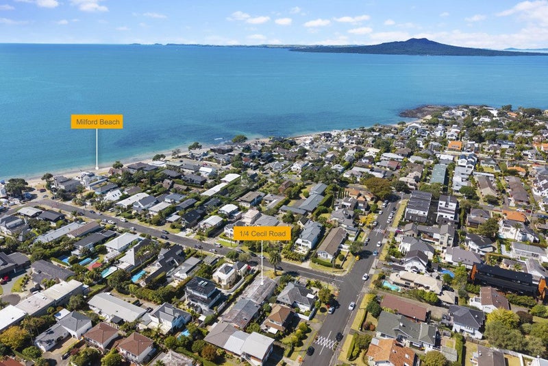 1/4 Cecil Road, Milford, Auckland - Carousel 2